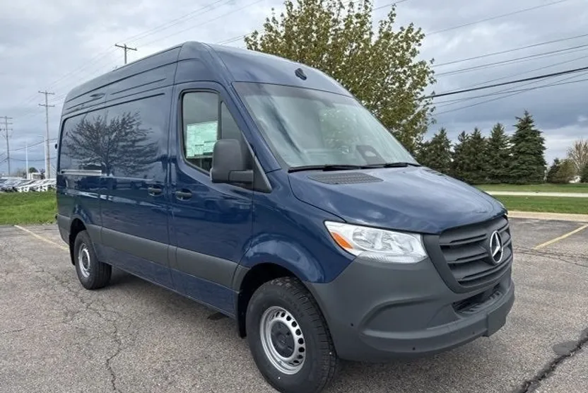 2025 Mercedes Benz Sprinter Cargo Van 2500 Standard Roof photo 1