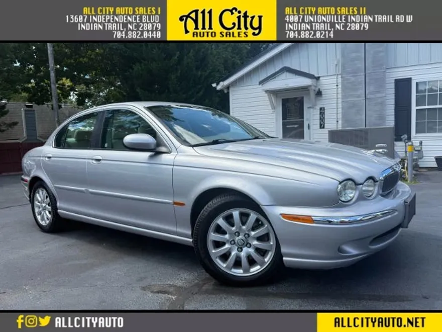2003 Jaguar X-Type photo 1