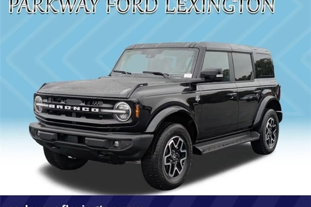 2025 Ford Bronco Outer Banks photo 1