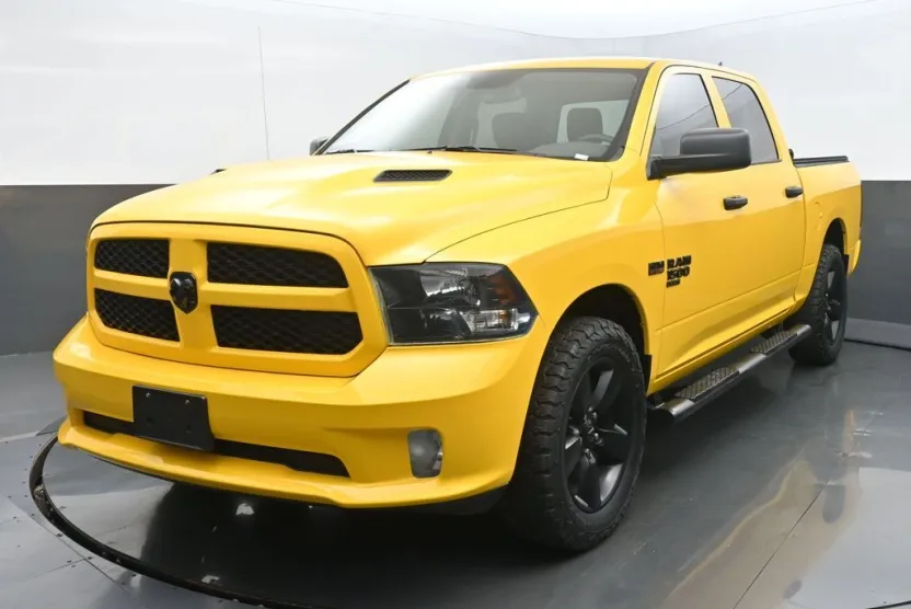 2019 Ram 1500 Classic Express photo 1