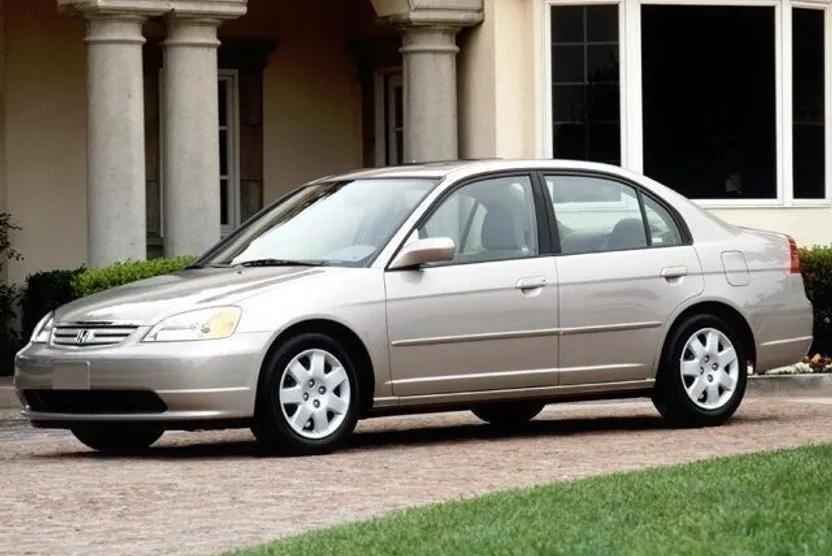 2002 Honda Civic LX photo 1