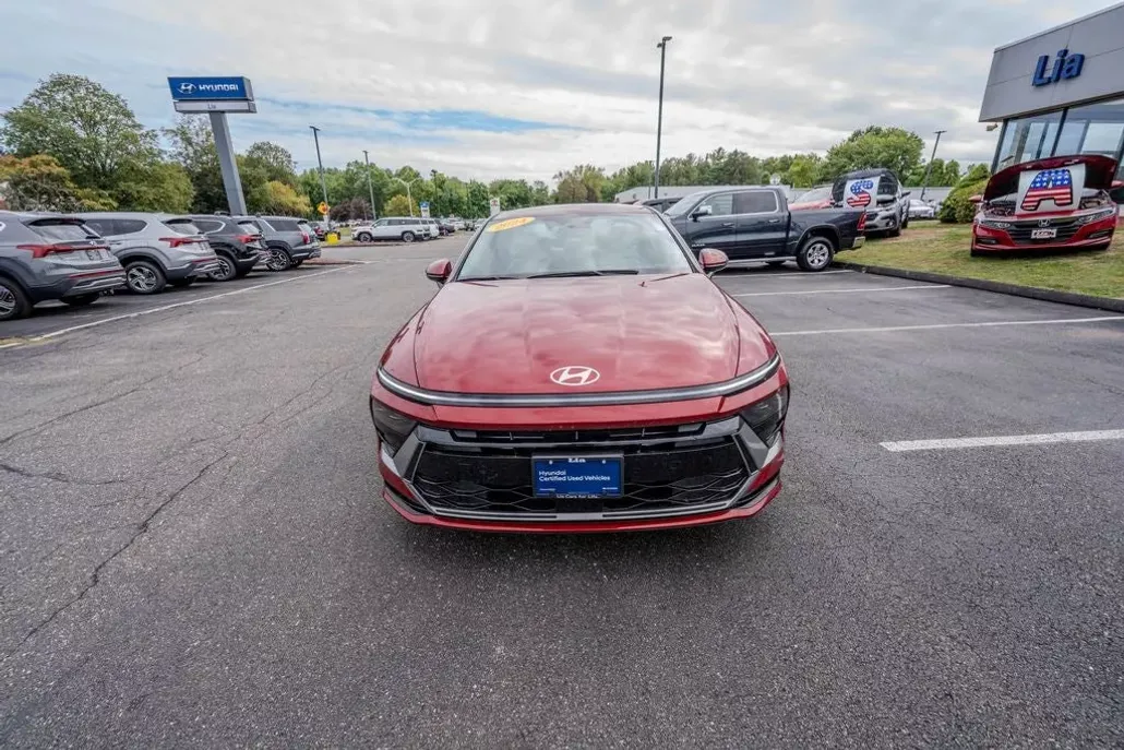 2024 Hyundai Sonata SEL photo 1