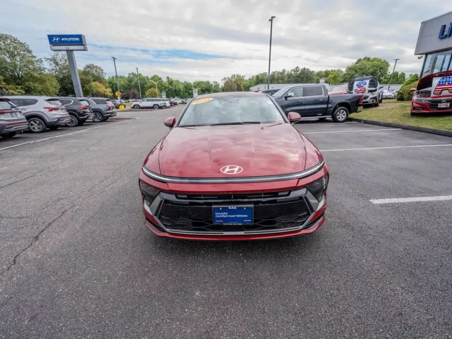 2024 Hyundai Sonata SEL photo 1