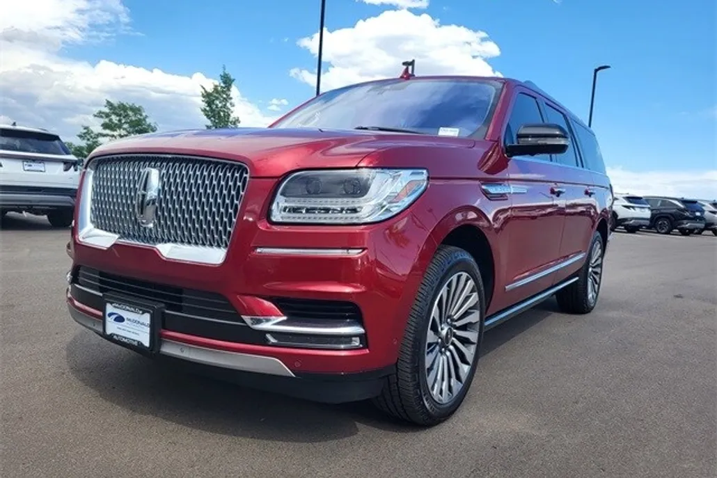 2019 Lincoln Navigator L Reserve photo 1