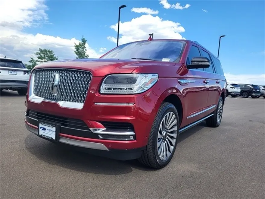 2019 Lincoln Navigator L Reserve photo 1