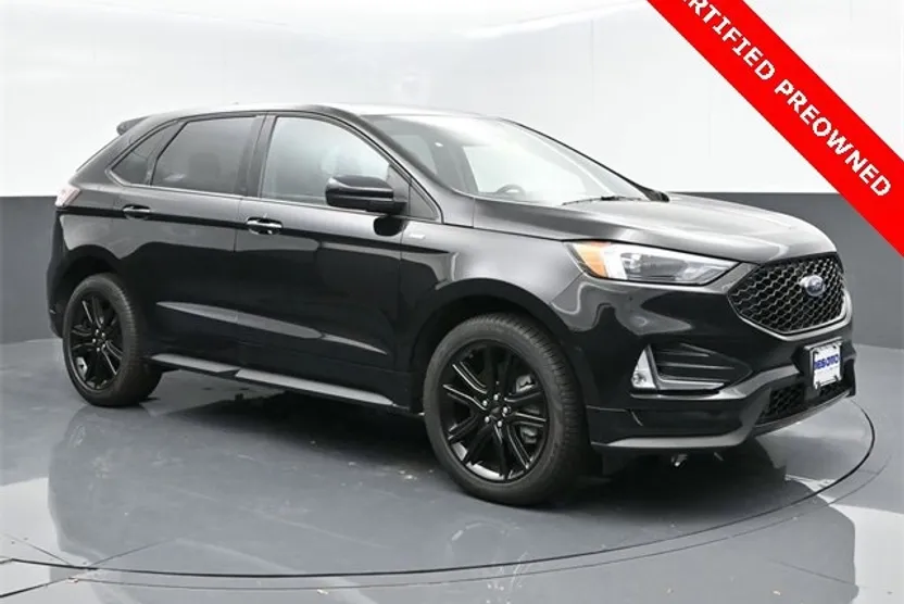 2023 Ford Edge ST photo 1