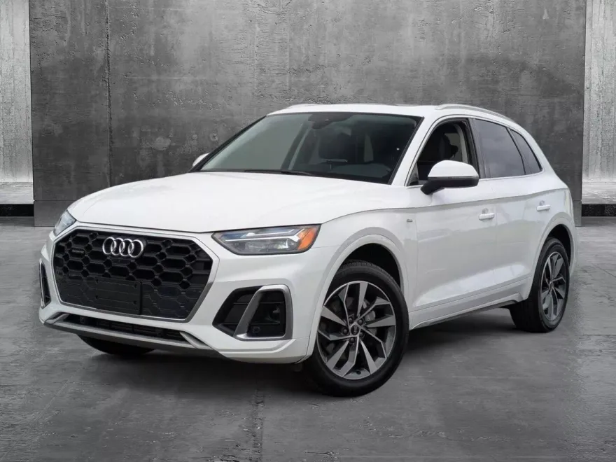 2023 Audi Q5 45 S line Premium photo 1