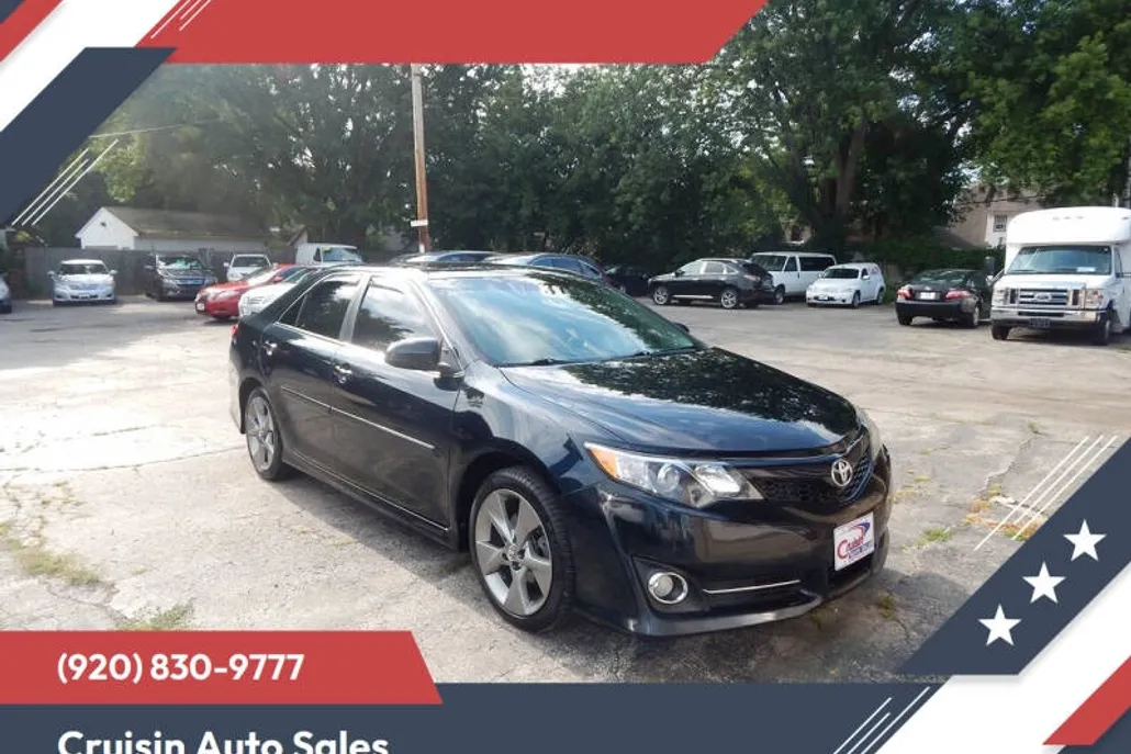 2013 Toyota Camry SE V6 photo 1