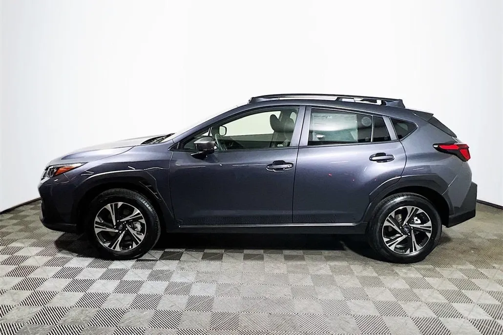 2025 Subaru Crosstrek Premium photo 1