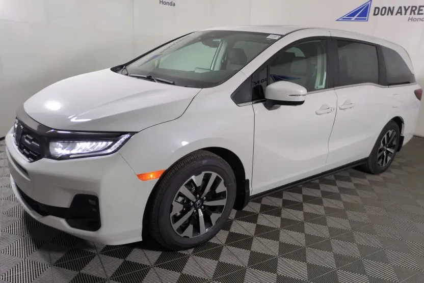 2026 Honda Odyssey EX-L photo 1