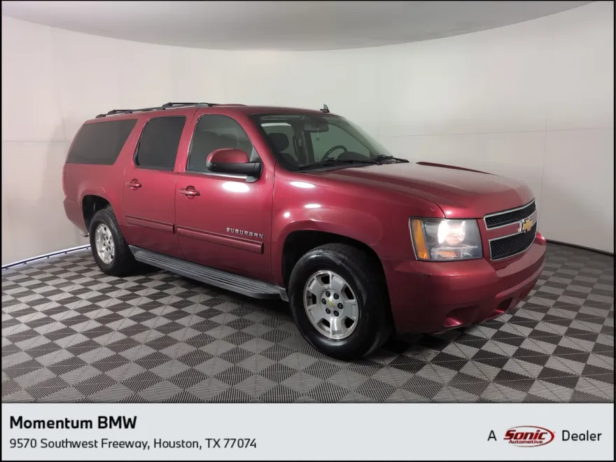 2012 Chevrolet Suburban 1500 LS photo 1