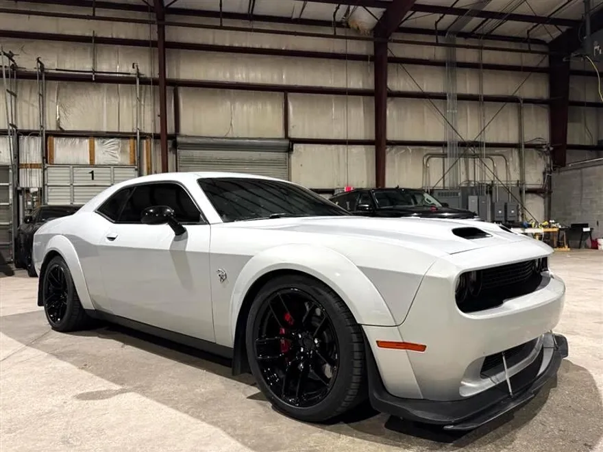 2020 Dodge Challenger SRT8 Hellcat Redeye photo 1