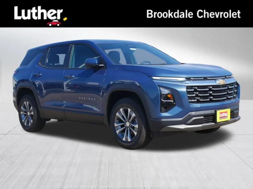 2026 Chevrolet Equinox LT photo 1
