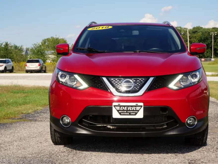 2018 Nissan Rogue Sport SL photo 1