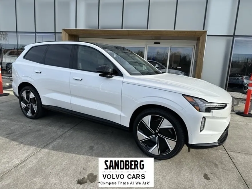 2025 Volvo EX90 Twin Motor Performance Ultra photo 1