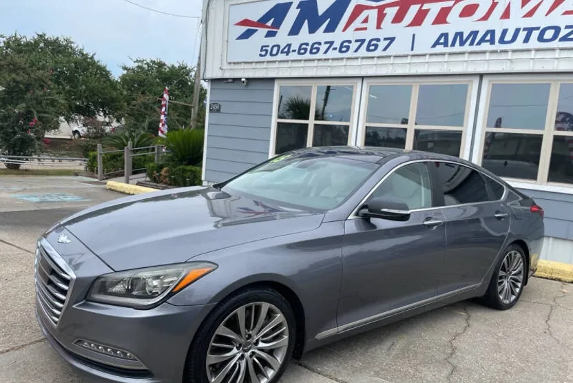 2015 Hyundai Genesis 5.0 photo 1