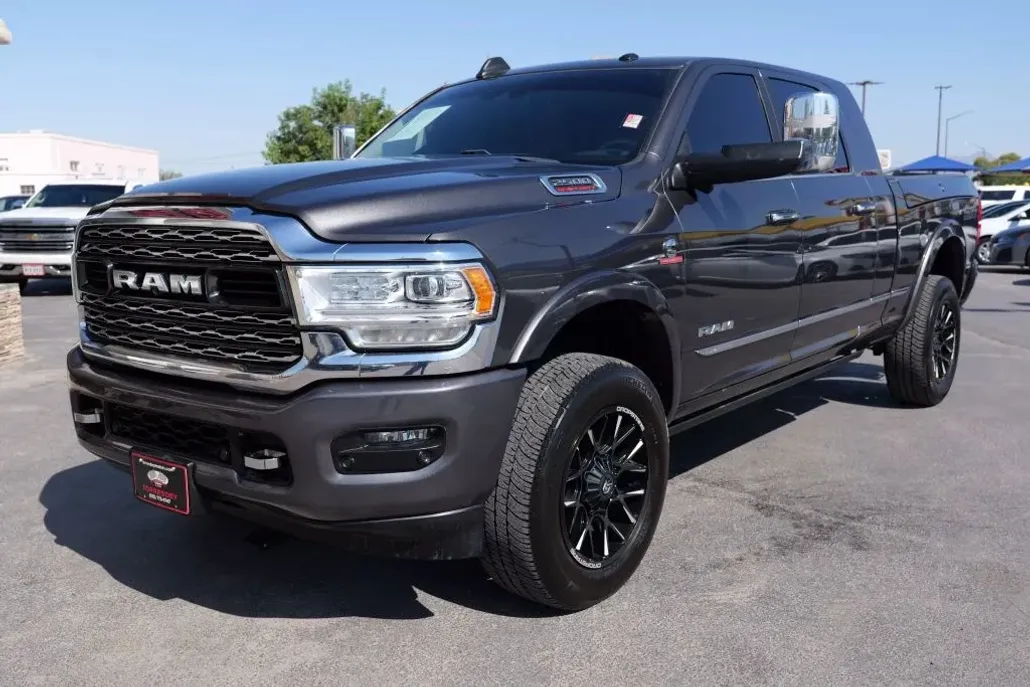 2019 Ram 2500 Limited photo 1