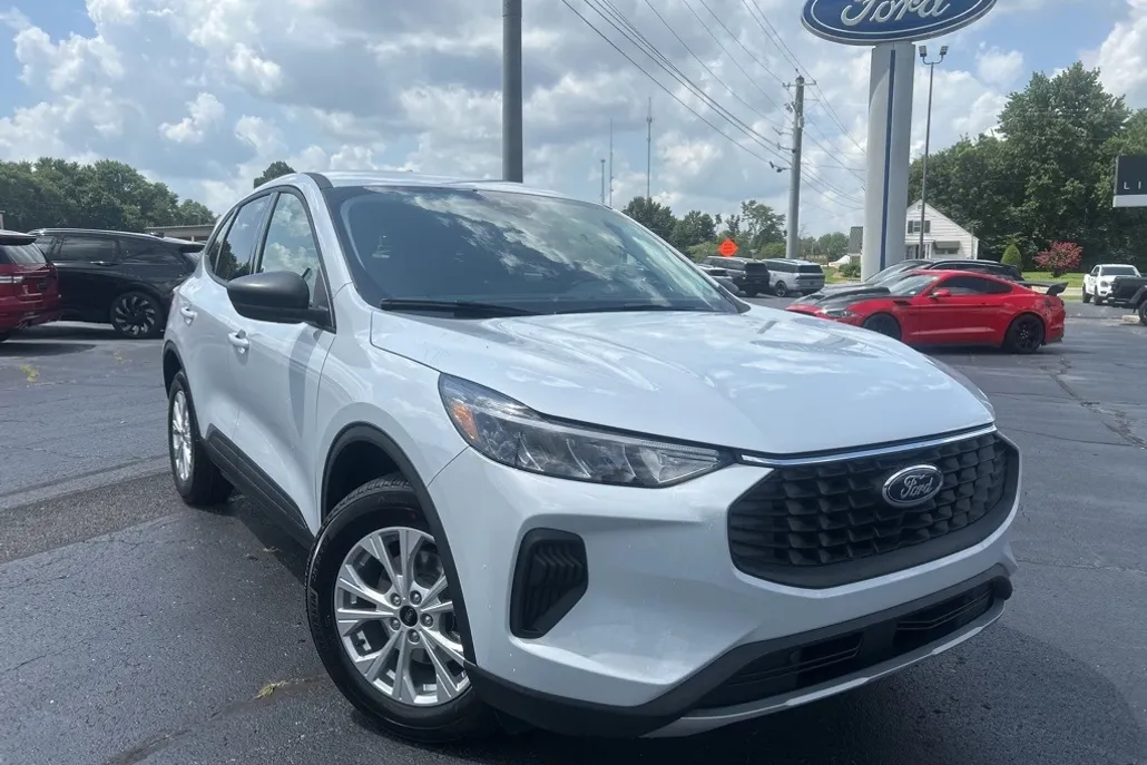 2025 Ford Escape Active photo 1