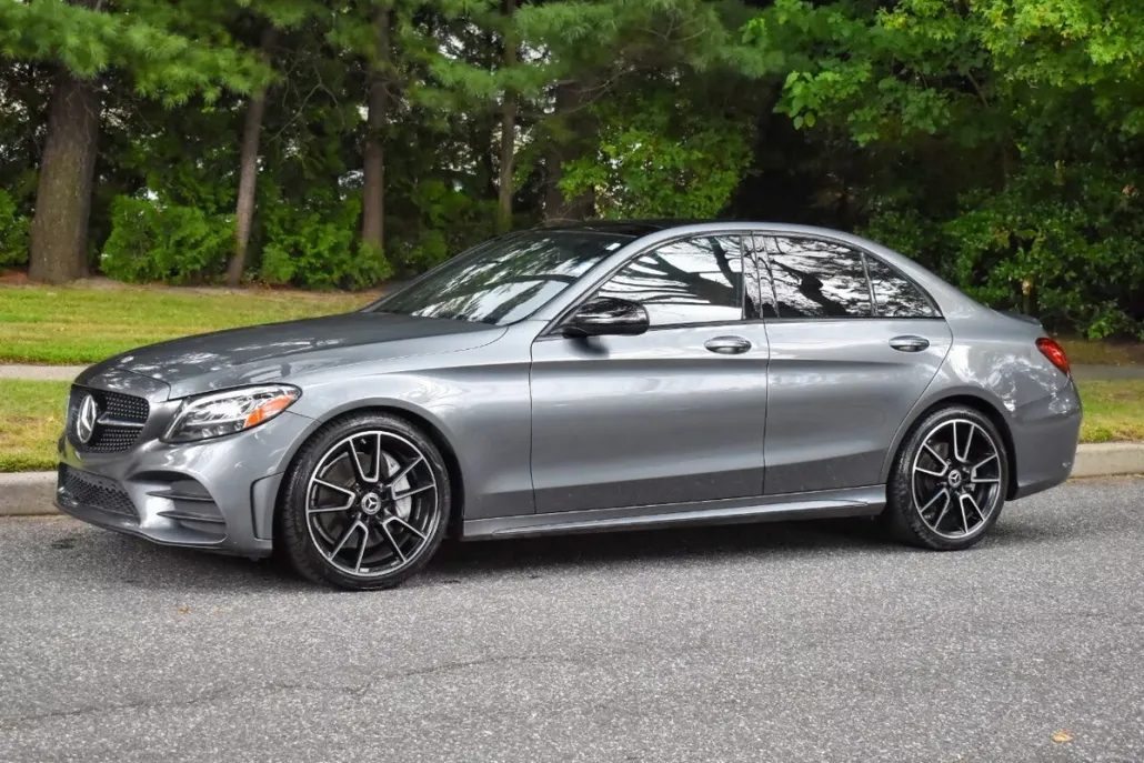 2020 Mercedes Benz C 300 Sedan photo 1