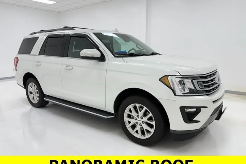 2021 Ford Expedition XLT photo 1
