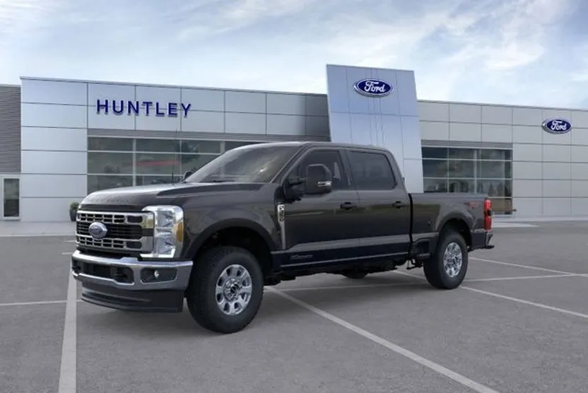 2025 Ford F-350 photo 1