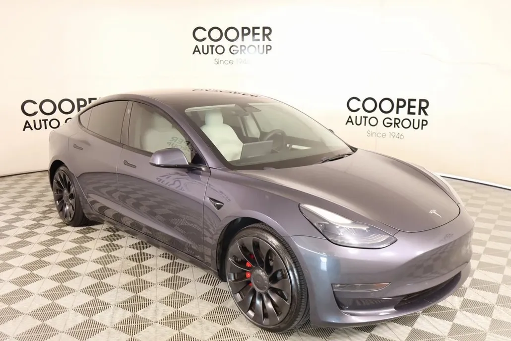 2022 Tesla Model 3 Performance photo 1