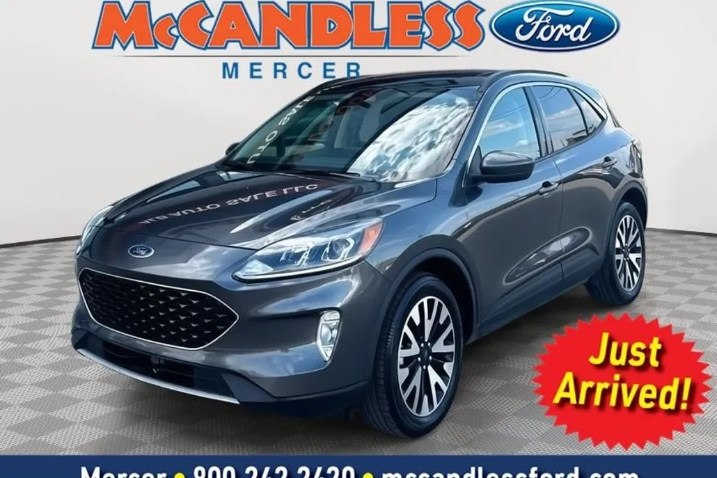 2020 Ford Escape SEL photo 1