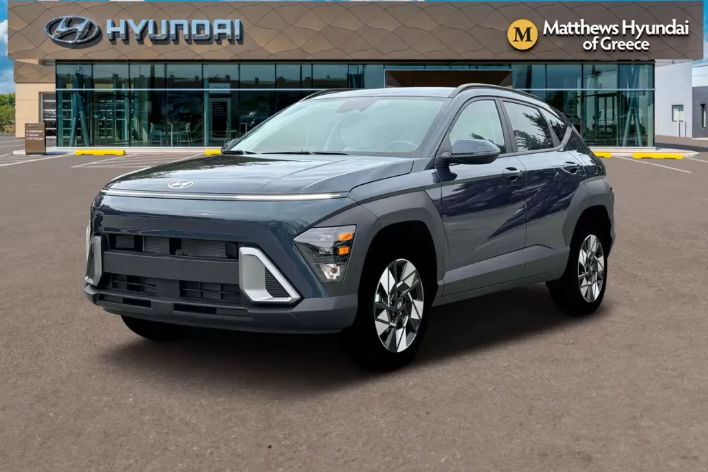 2025 Hyundai Kona SEL photo 1