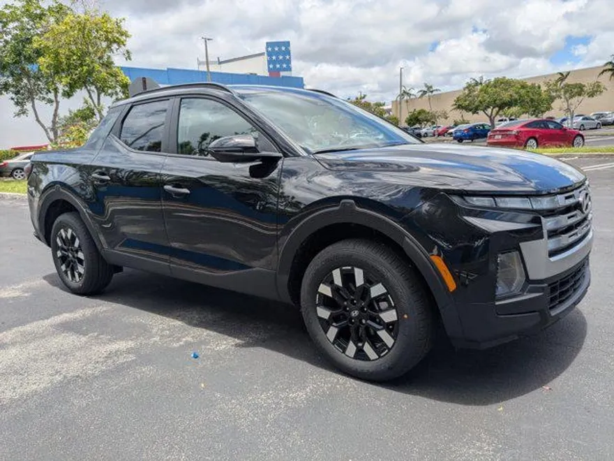 2025 Hyundai Santa Cruz SEL photo 1