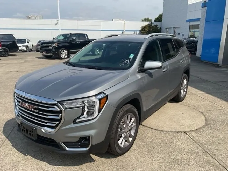2024 Gmc Terrain SLT photo 1
