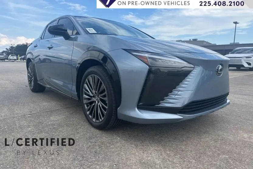 2024 Lexus RZ 450e Luxury photo 1