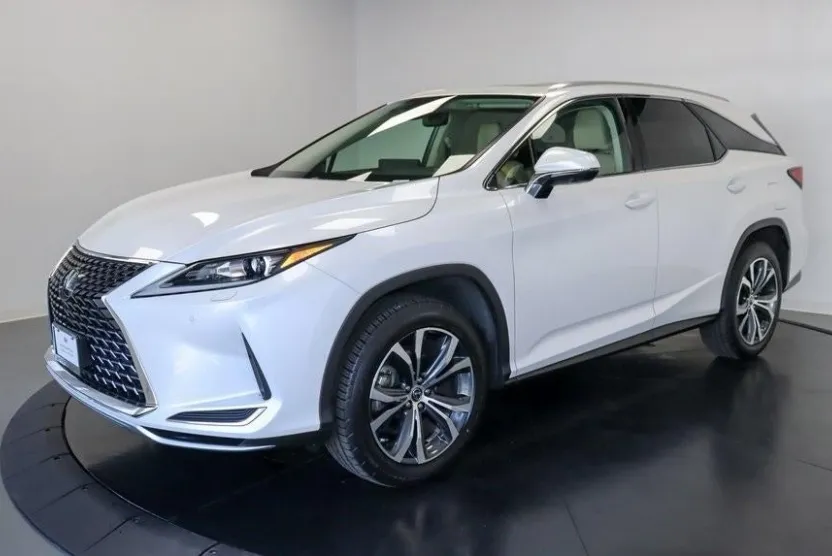 2022 Lexus RX 350L photo 1