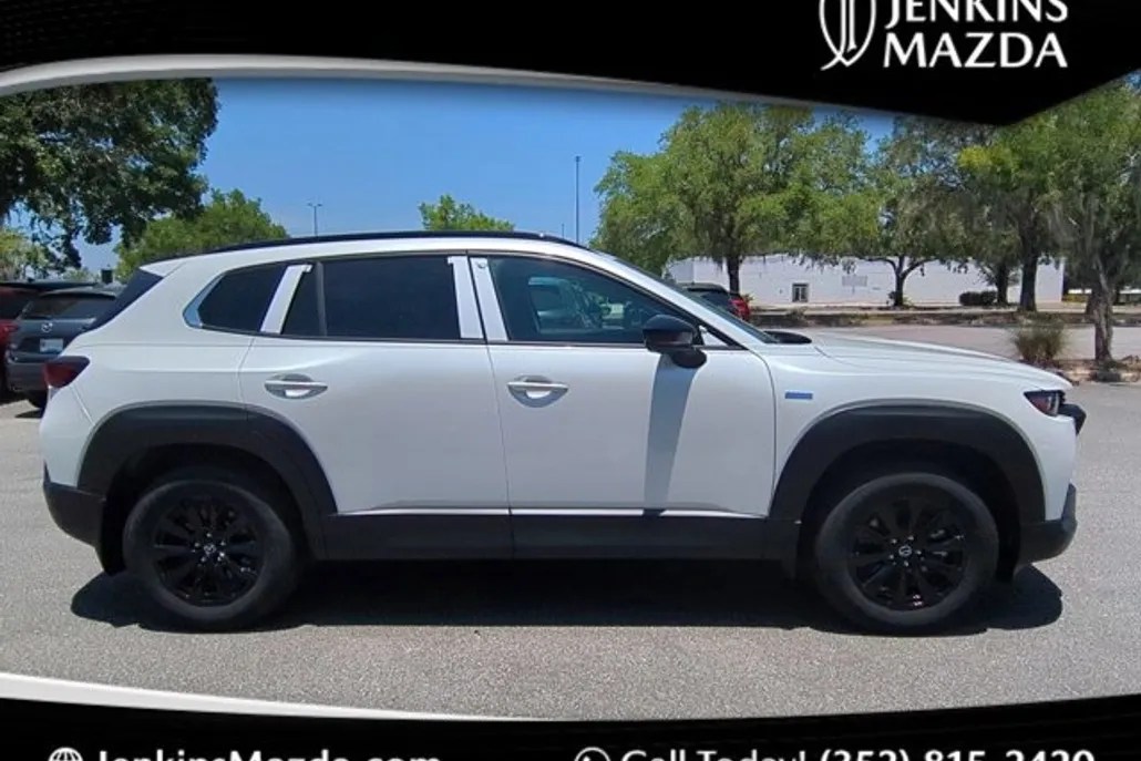 2025 Mazda CX-50 Premium photo 1