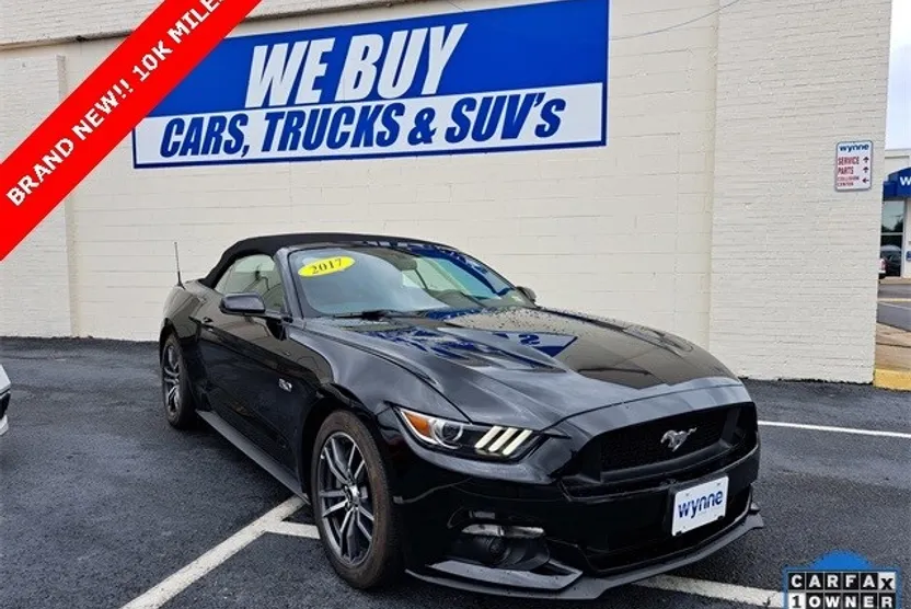 2017 Ford Mustang GT Premium Convertible photo 1