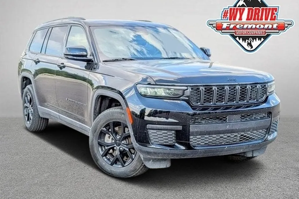 2024 Jeep Grand Cherokee Altitude photo 1