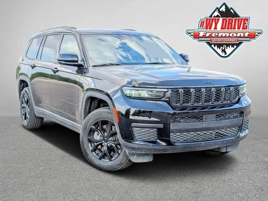 2024 Jeep Grand Cherokee Altitude photo 1