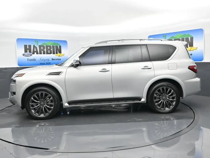 2024 Nissan Armada Platinum photo 1