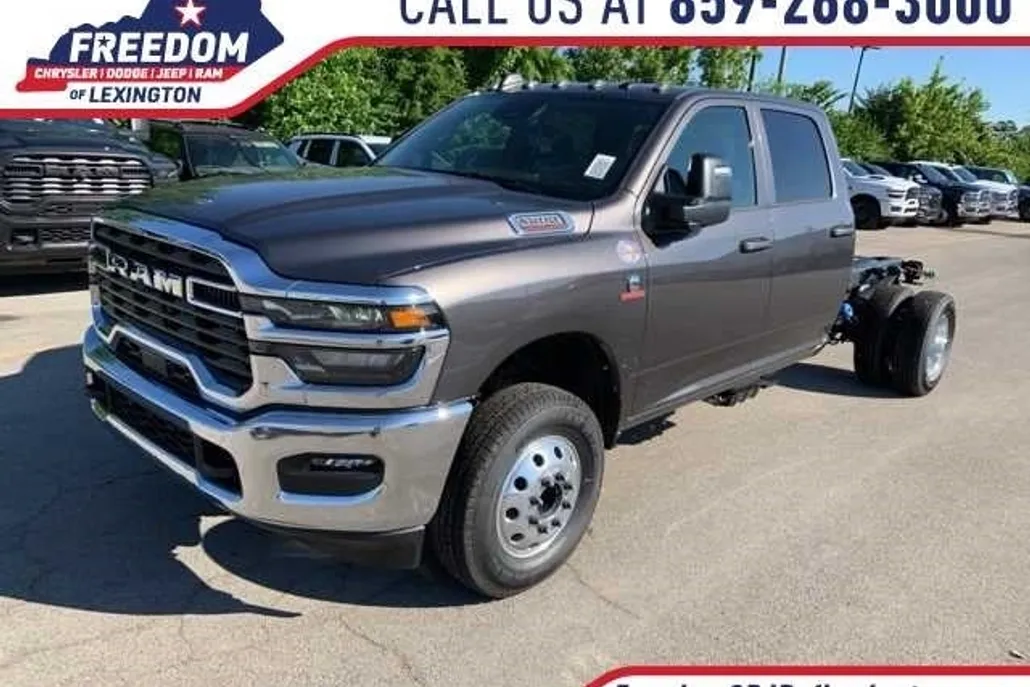 2025 Ram 3500 Tradesman photo 1