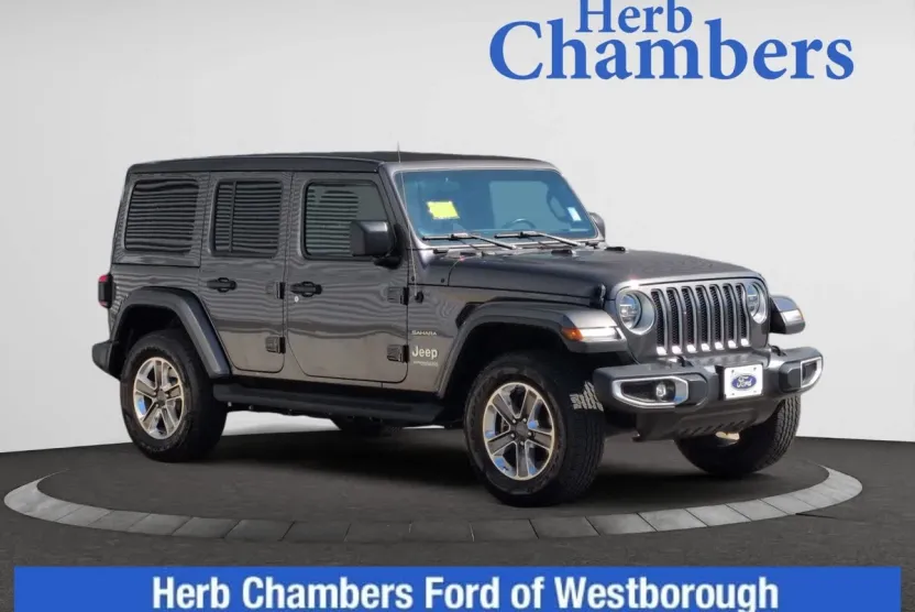 2021 Jeep Wrangler Unlimited Sahara photo 1
