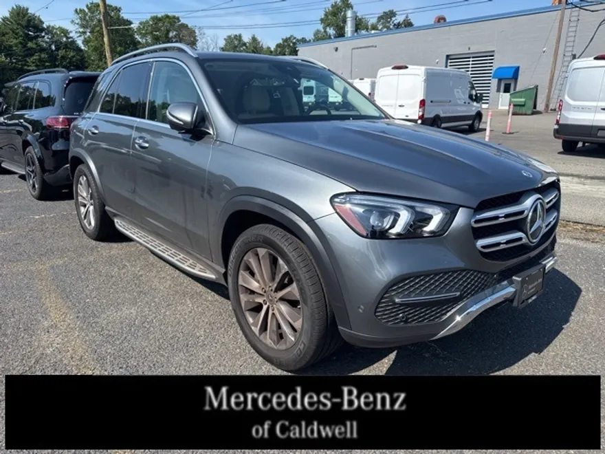 2022 Mercedes Benz GLE 350 4MATIC photo 1