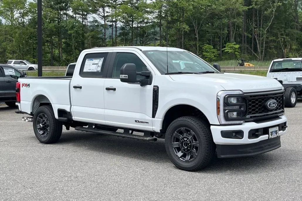 2025 Ford F-250 XL photo 1