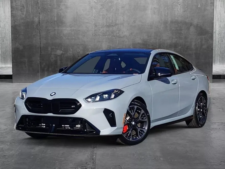 2025 Bmw M235i photo 1