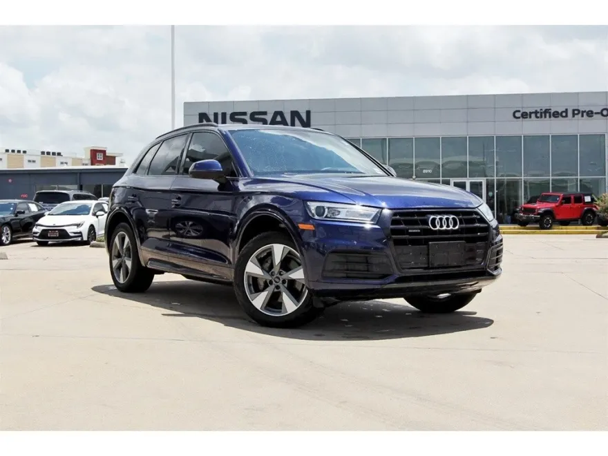 2020 Audi Q5 45 Premium photo 1