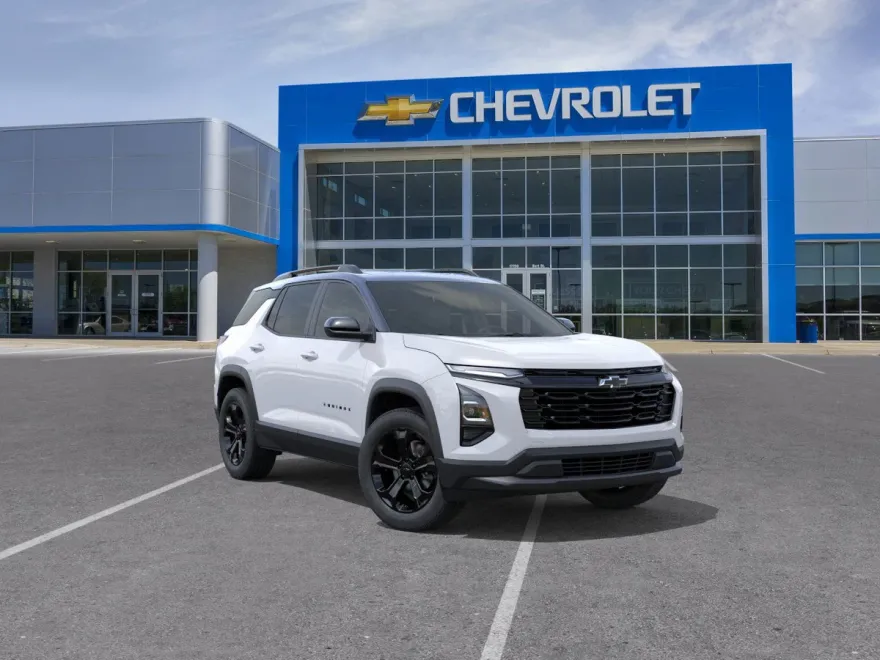 2026 Chevrolet Equinox LT photo 1