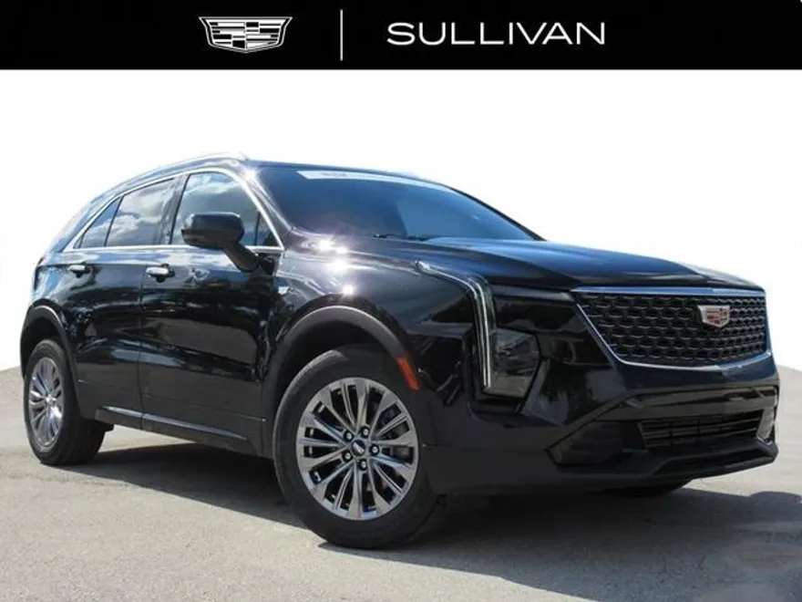 2025 Cadillac XT4 Premium Luxury photo 1