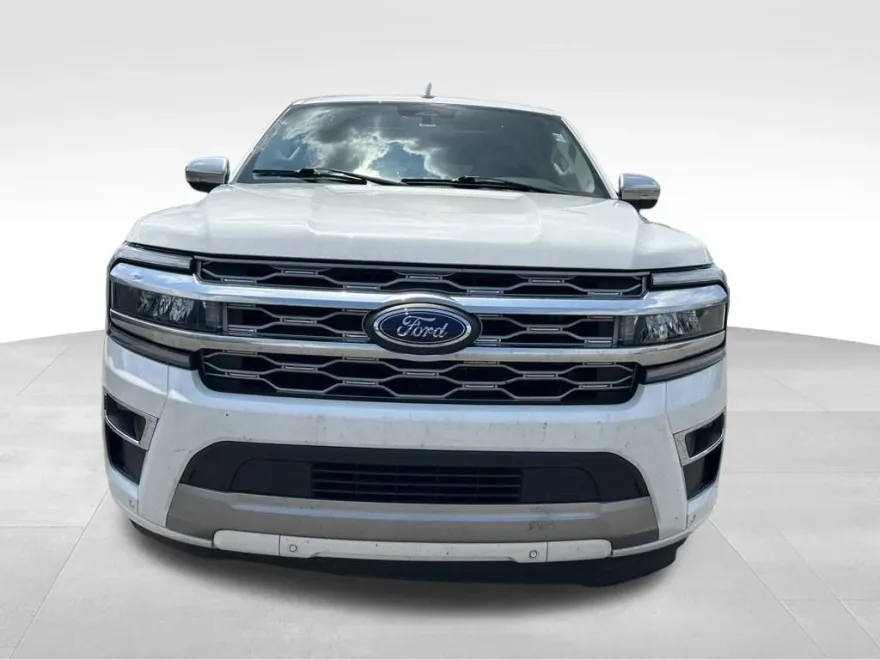 2022 Ford Expedition Platinum photo 1