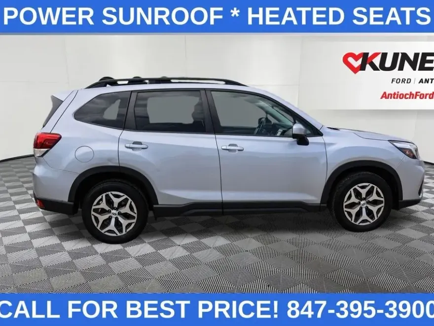 2021 Subaru Forester Premium photo 1
