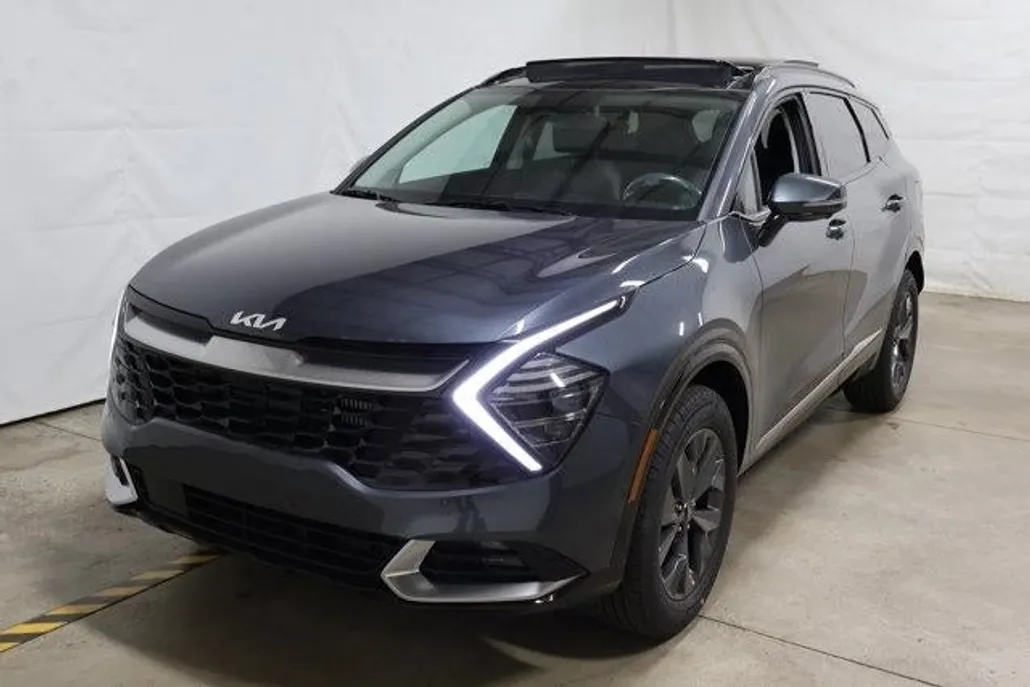 2025 Kia Sportage Hybrid photo 1