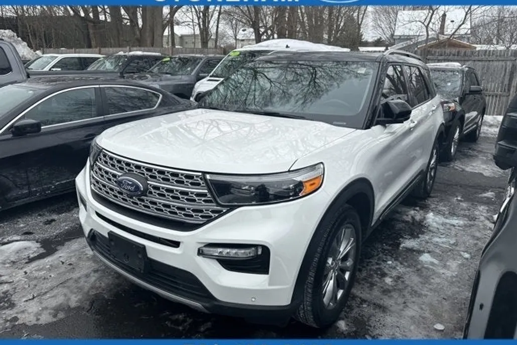 2022 Ford Explorer Limited photo 1