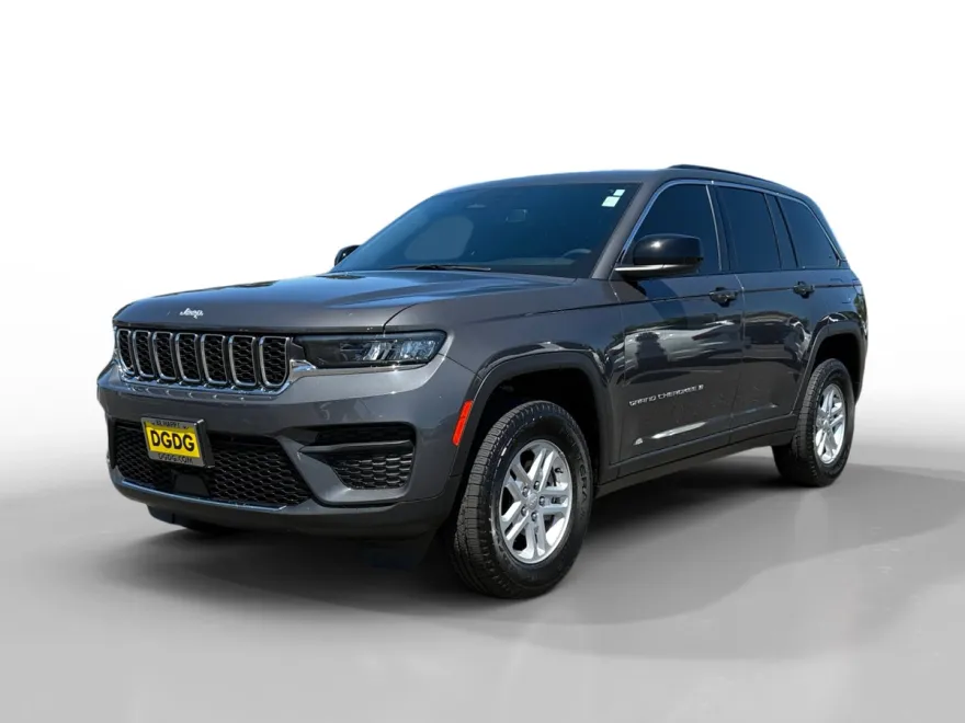 2024 Jeep Grand Cherokee Laredo photo 1